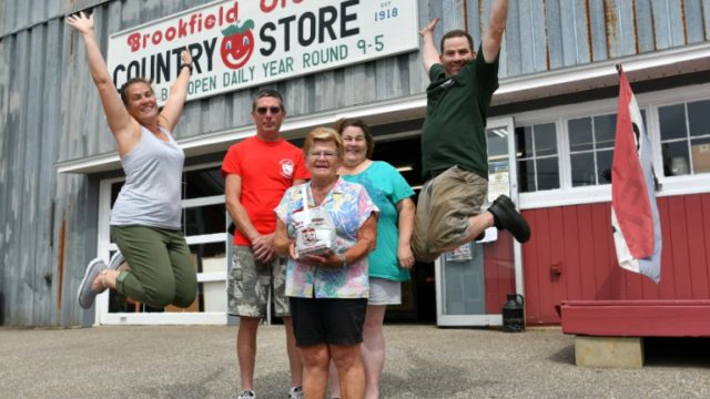 brookfield-orchards-1